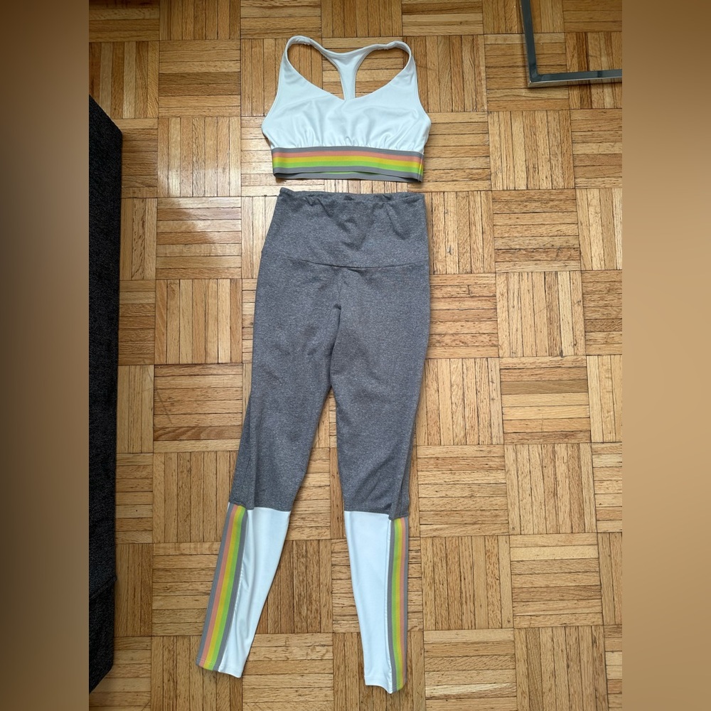 Rainbow stripe workout set